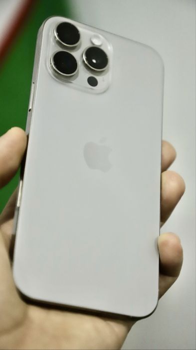 iPhone 16 Pro Max 256GB, 99% состояние, Natural Titanium