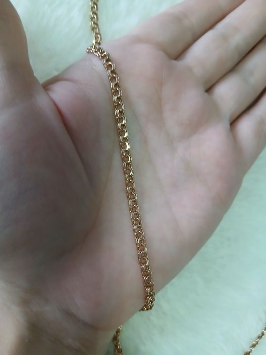 Продаётся золотая цепочка с крестиком