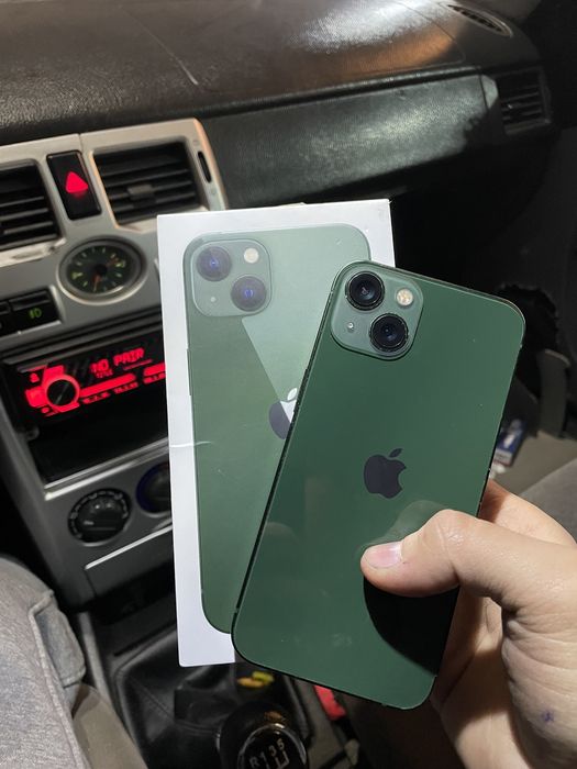 Продам айфон 13 128гб