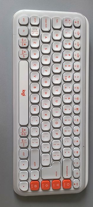 Безжична клавиатура PoP Icon Keys + Безжична мишка M650 L на Logitech.