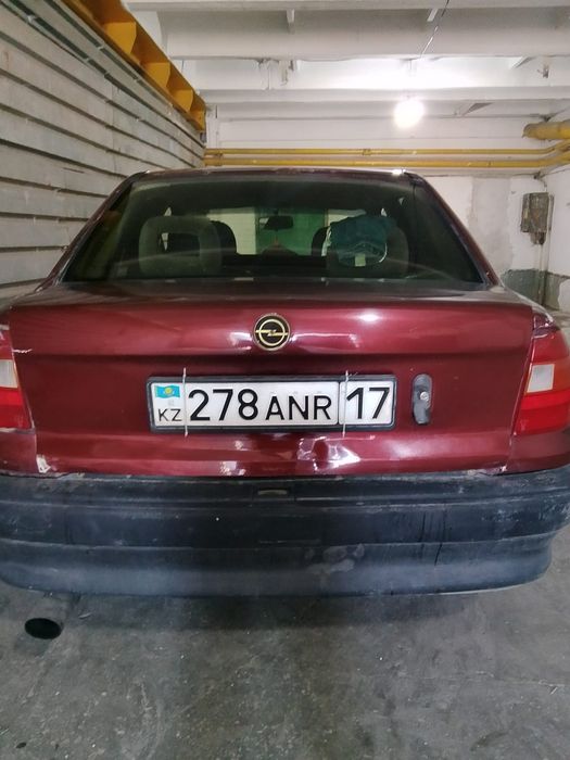 Продам машину опель