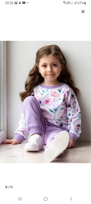 Продам костюм для девочки