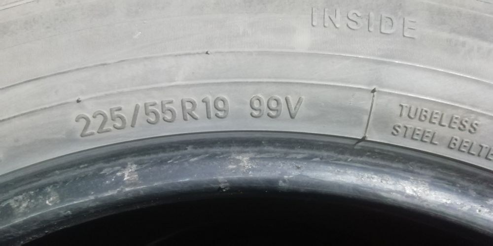 Резина 225/55/19