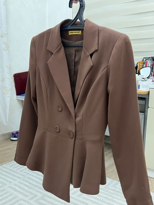 Женский костюм двойка