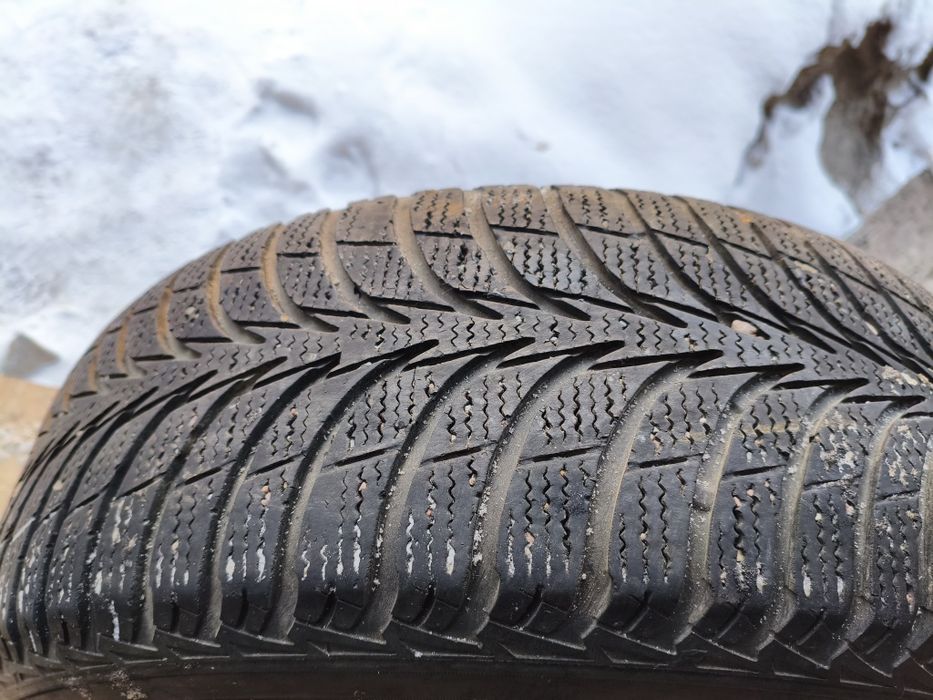 205 60 R16 Одиночка Зима