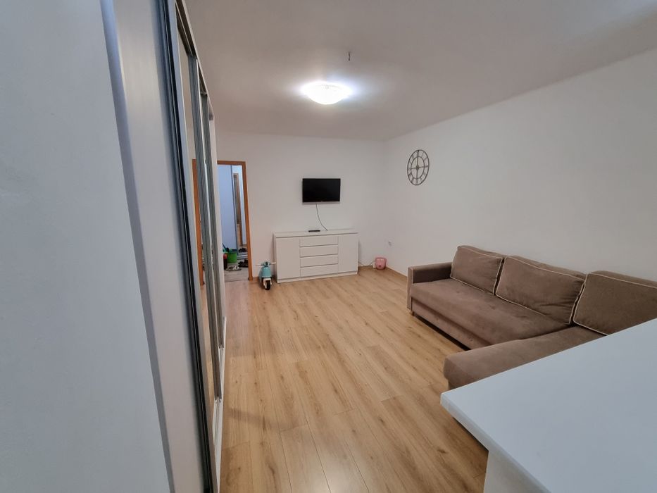 Apartament cu 2 camere de inchiriat