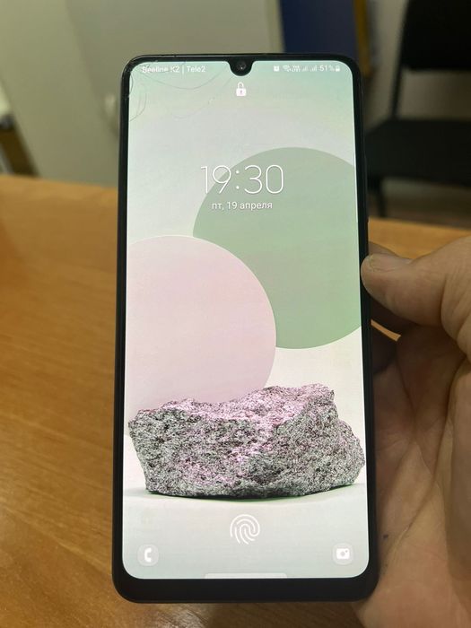 Продам телефон самсунг А32