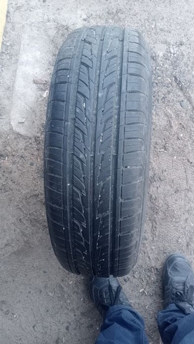 Летние шины 185/65/15 с дисками