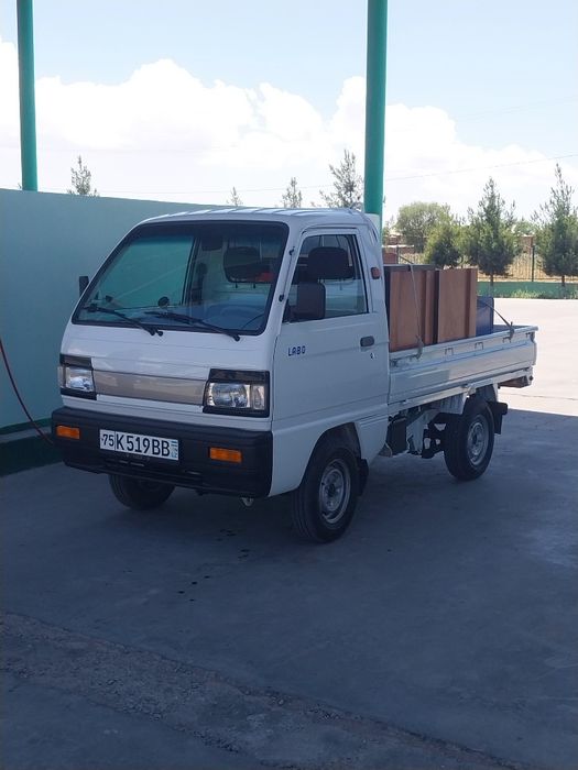 Labo xizmati yuklaringizni tez va hafsiz tashish