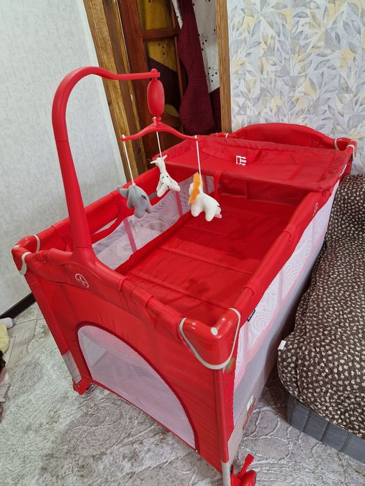 Продам детскую кроватку