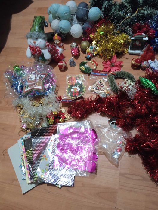 Коледни украшения за елха