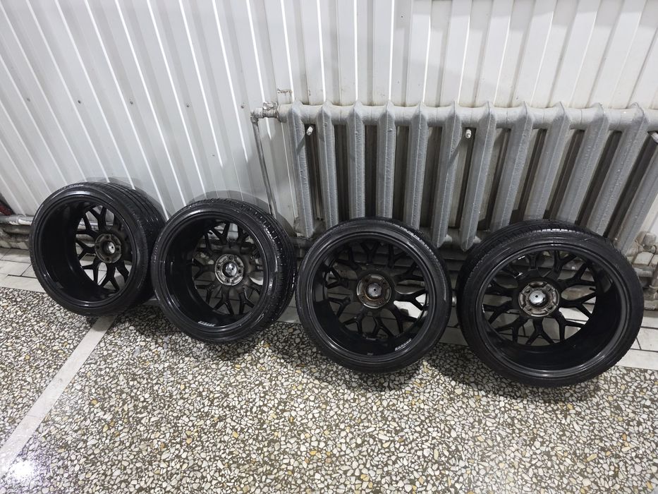 Диски 17 Vossen hf 2 r17. 4:100.  4:98