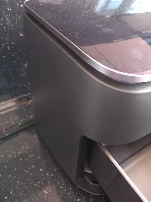 Продавам  Еър фрайър