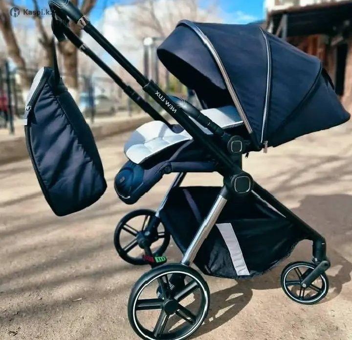 Продам коляску в отличном состоянии.