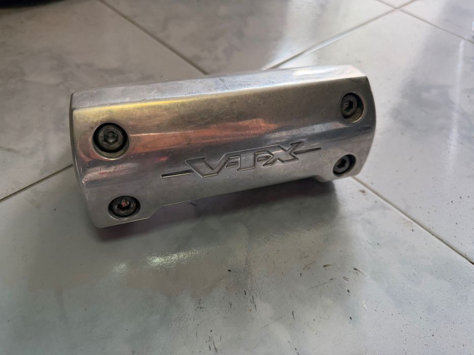 Honda VTX 1800 R калници / стоп / кормило / рейзъри / калник
