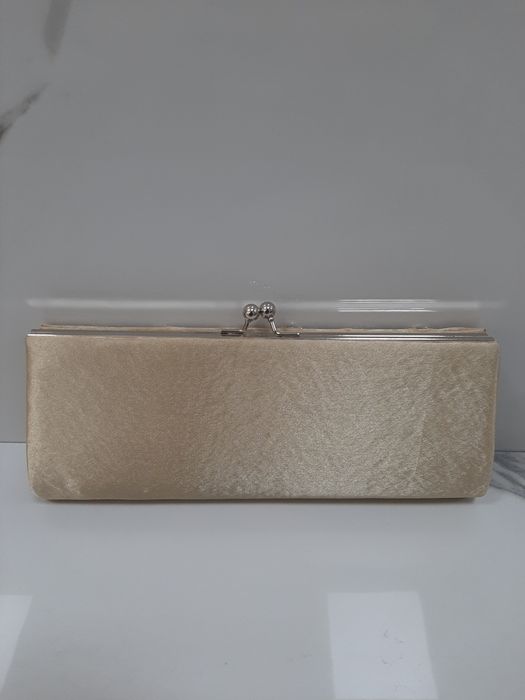 Официална чанта!