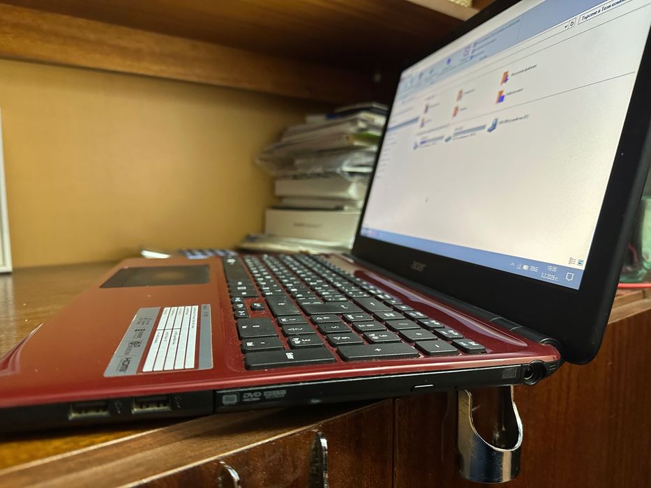 лаптоп Acer Aspire E1-530