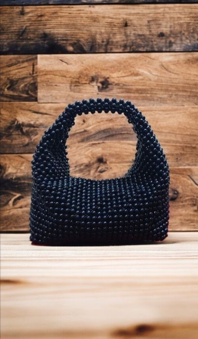 Xrustal va durdan yasalgan sumkalar