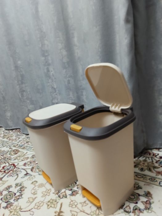 Мусорные ведра, новые