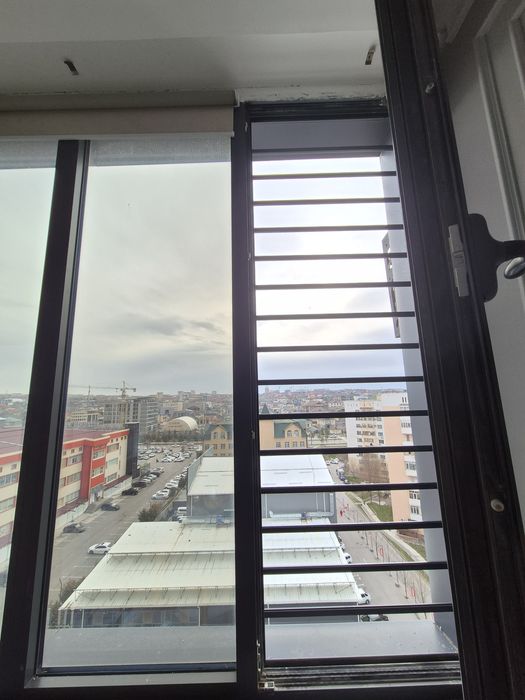 Решетки от выпадения детей!