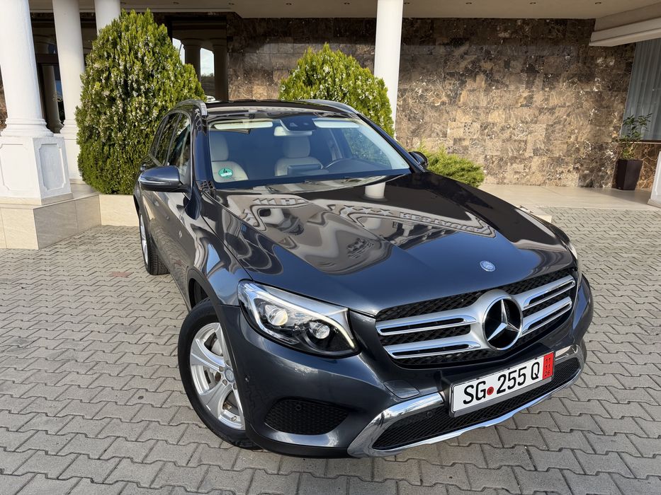 Mercedes-Benz GLC/4Matic 4x4//Bi-Xenon/Automat/Piele crem/Start Stop