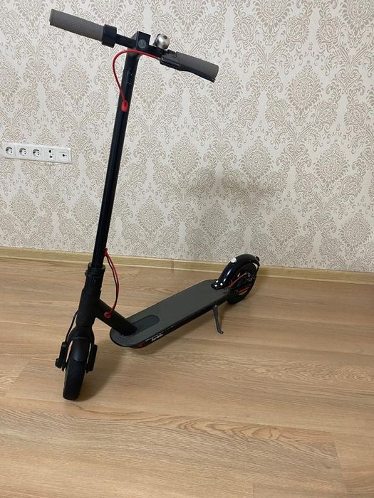 Продам электросамокат