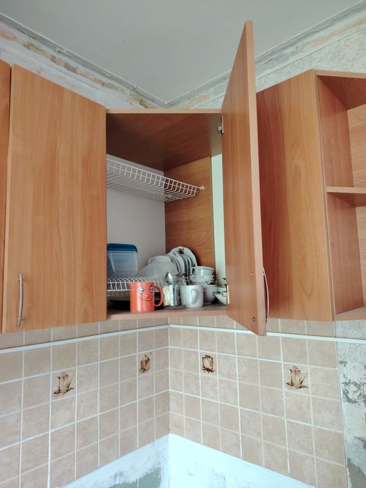 Продам кухонный гарнитур бу