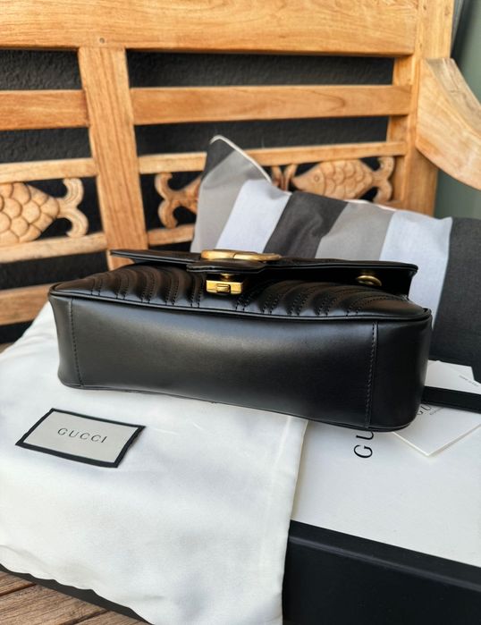 Geanta originala Gucci GG Marmont Matelasse Shoulder Bag