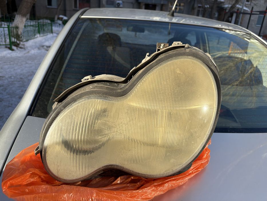 Фары на w203 (3 фишки)