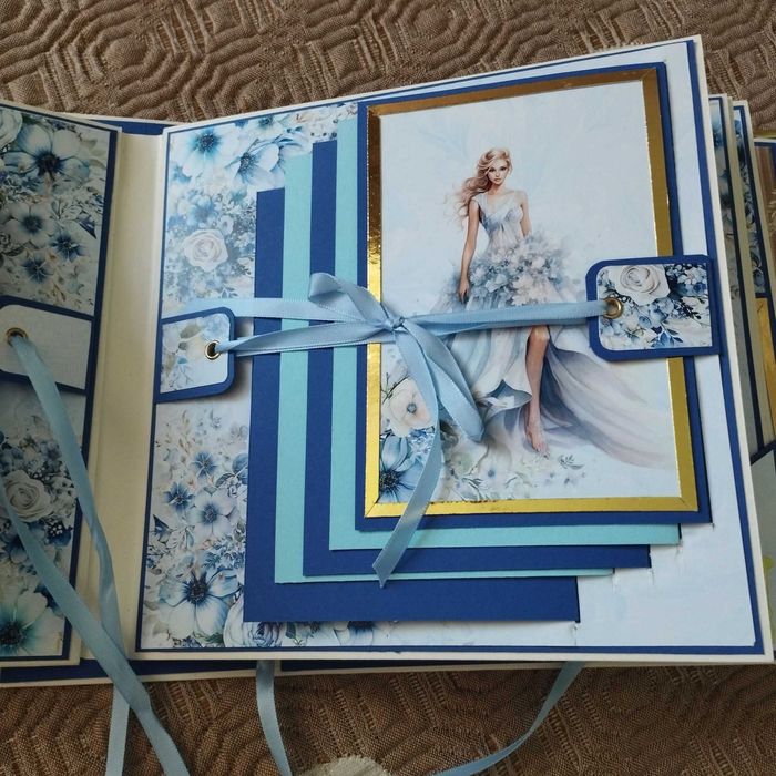 Албум за снимки за абитуриентка