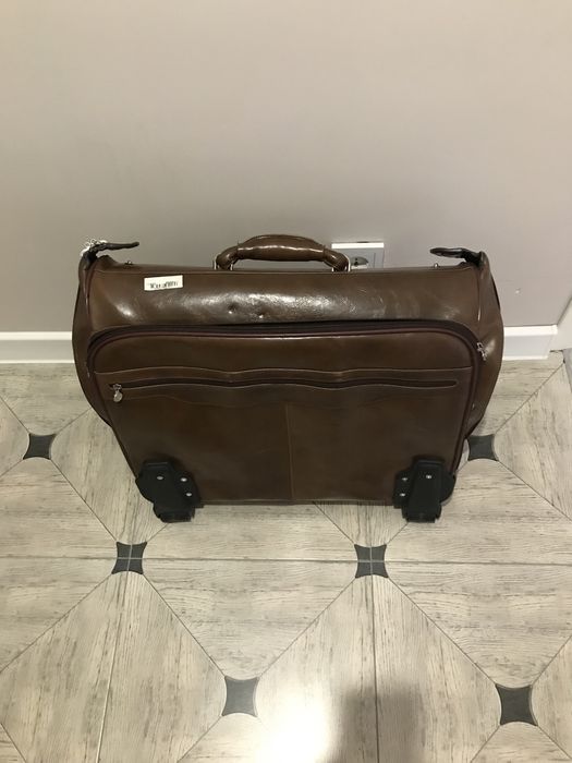 Кожанная сумка новая