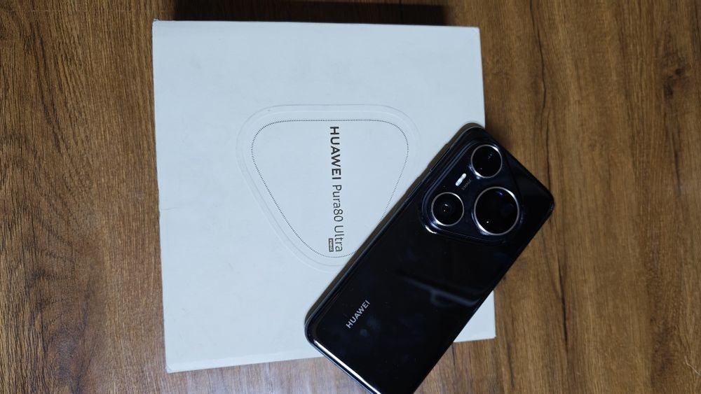 Продам Huawei Pura 80 Ultra