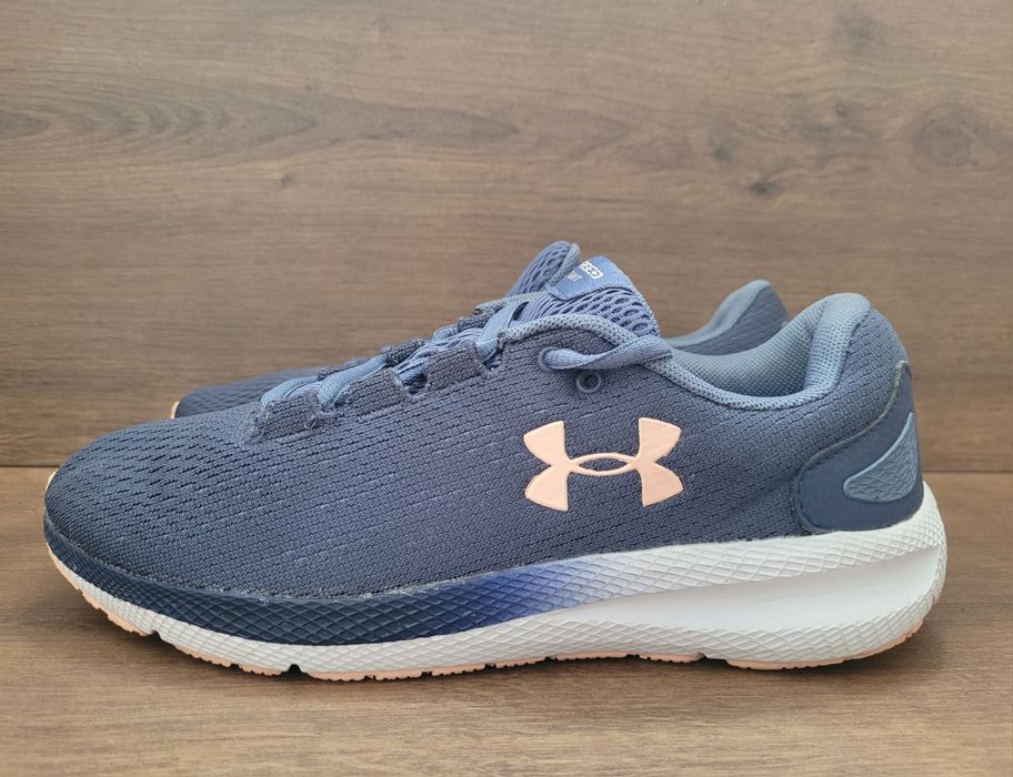 Дамски маратонки Under Armour-38номер