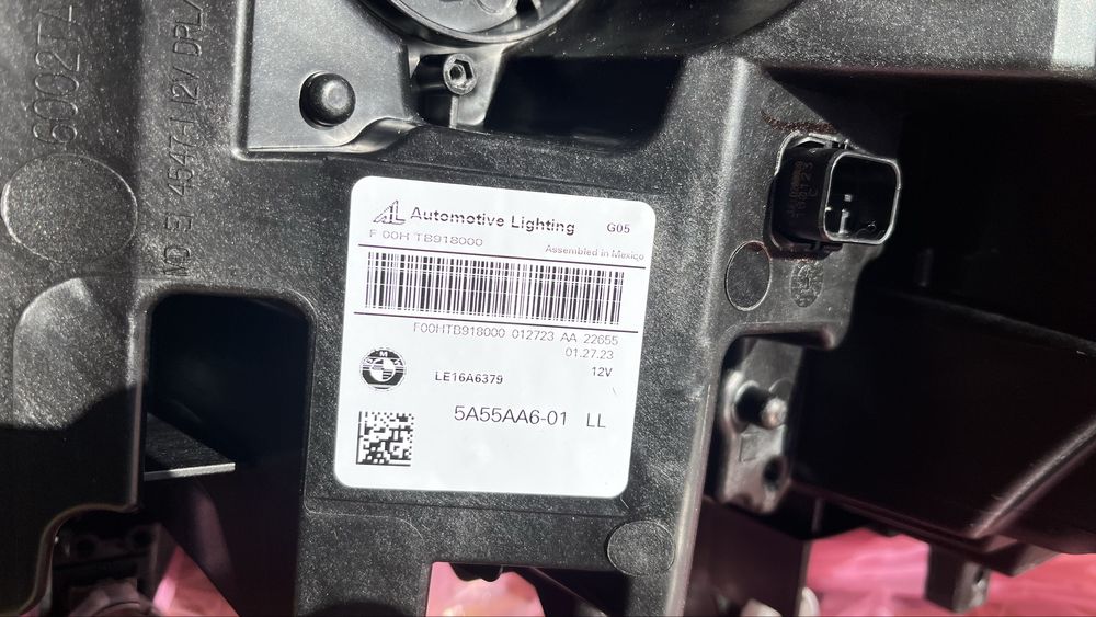 Фара головного света BMW g05