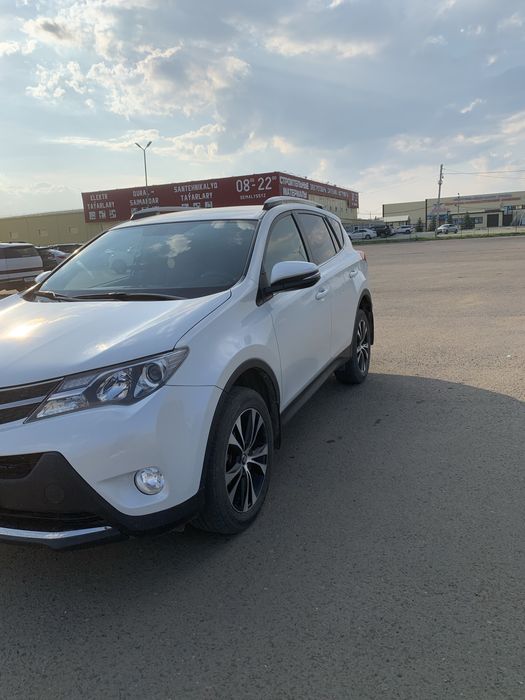 Продается  TOYOTA  RAV4