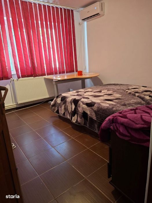 2 camere Rozelor