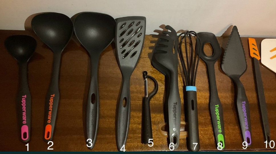 Прибори и др.Tupperware разпродачжба