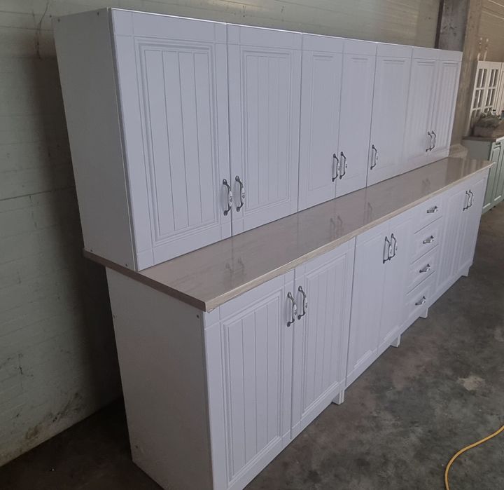 Mobila de bucatarie modulara noua, Usi MDF