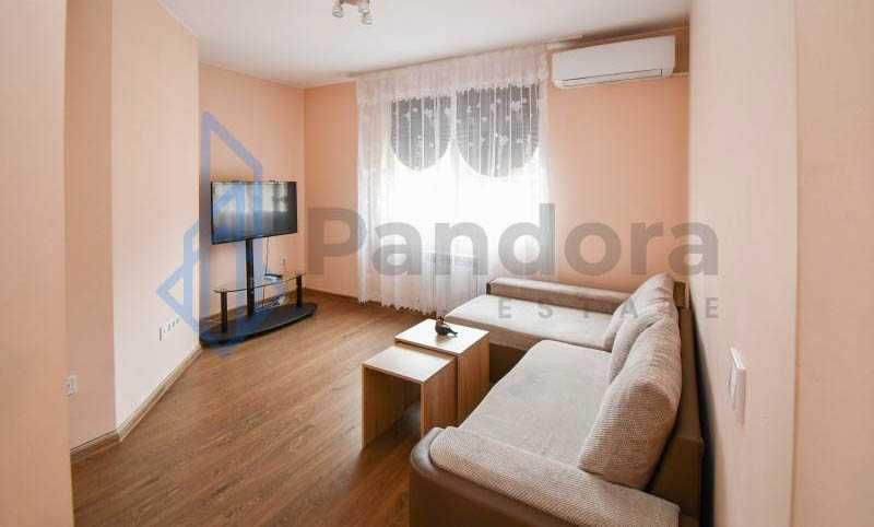 Дава се под наем Двустаен апартамент в София, Банишора - 80 кв.м за 475 € - Снимка #1