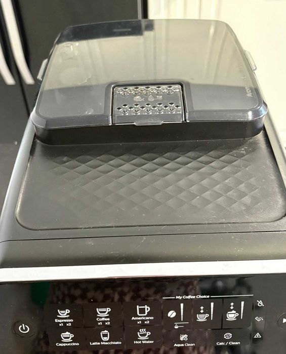 Espressor automat PHILIPS Seria 3200 LatteGo EP3241/50