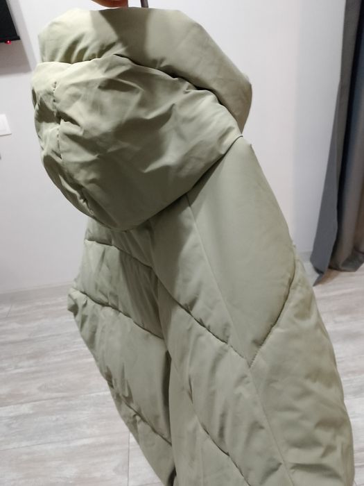 Теплая зимняя куртка