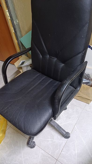 Продам кресло б/у