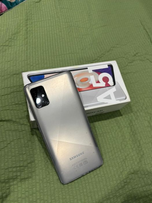 Продам самсунг а51