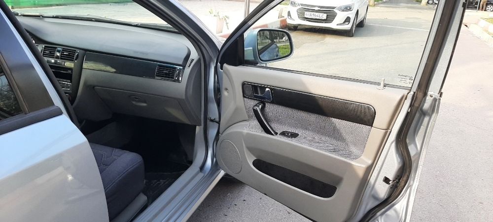 Срочно жентра сотилади