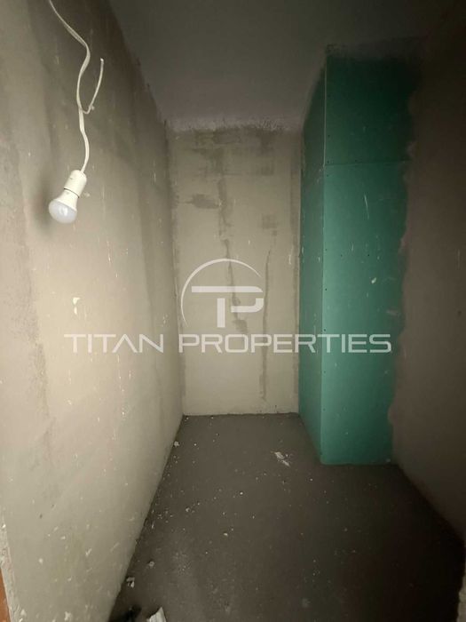 Продава се Тристаен апартамент в Пловдив, Тракия - 106 кв.м за 741 €/кв.м - Снимка #5