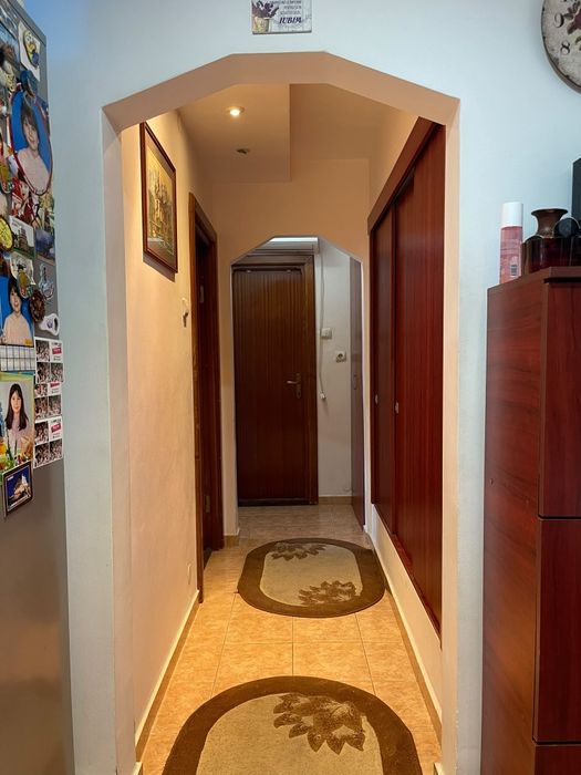 Vânzare apartament Costești Argeș
