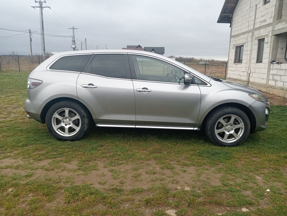 Vând Mazda cx7 din 2011 sau schimb