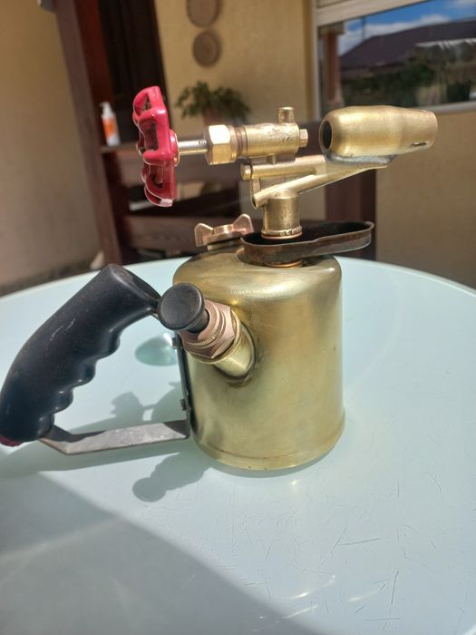 Veche lampa de gaz