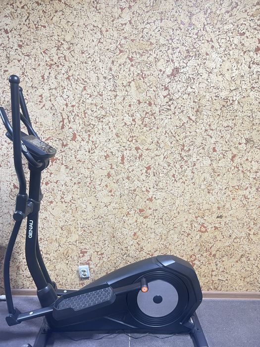 эллиптический тренажёр