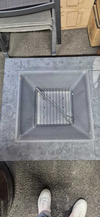 Focar terasă grădină Fire Pit / Șemineu exterior cărbuni lemne cu grătar și capac
